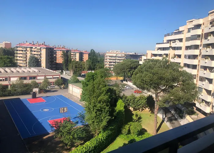 Stylish Spacious 3-Bedroom Apartment, Open-Space Kitchen, 3 Balconies!